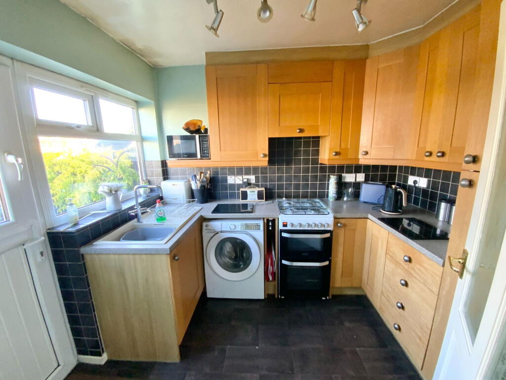 Additional image 2 of Bromsgrove Road, Halesowen, B63 3HJ