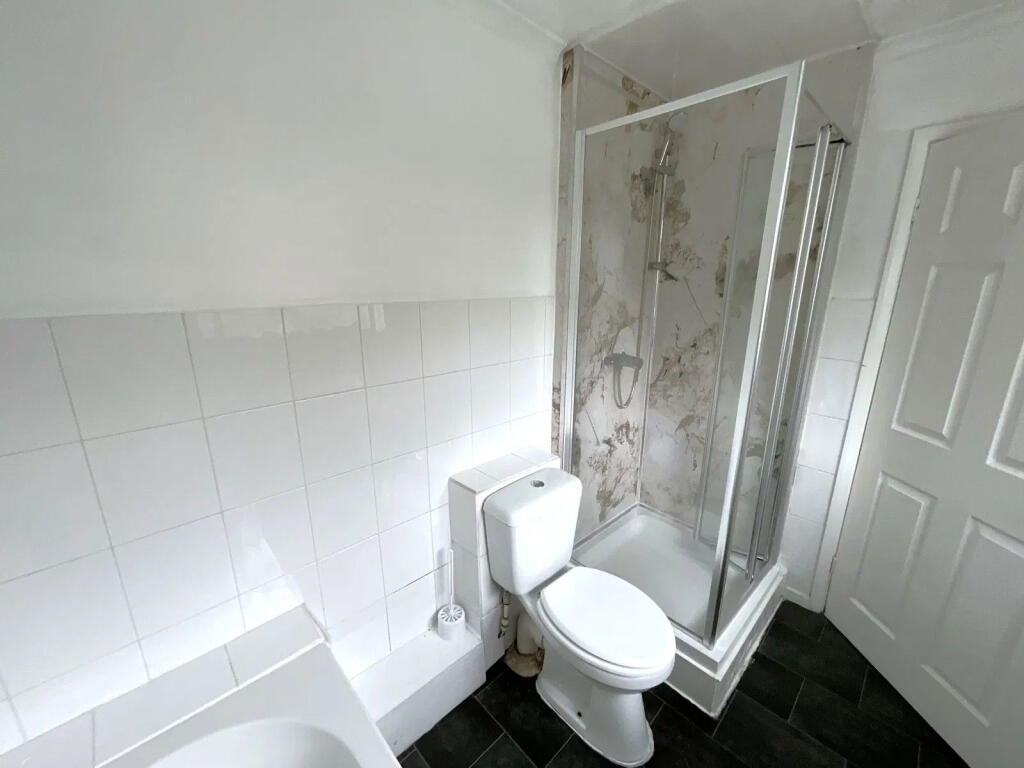 Additional image 8 of Greenhill Road, Halesowen, B62 8EY