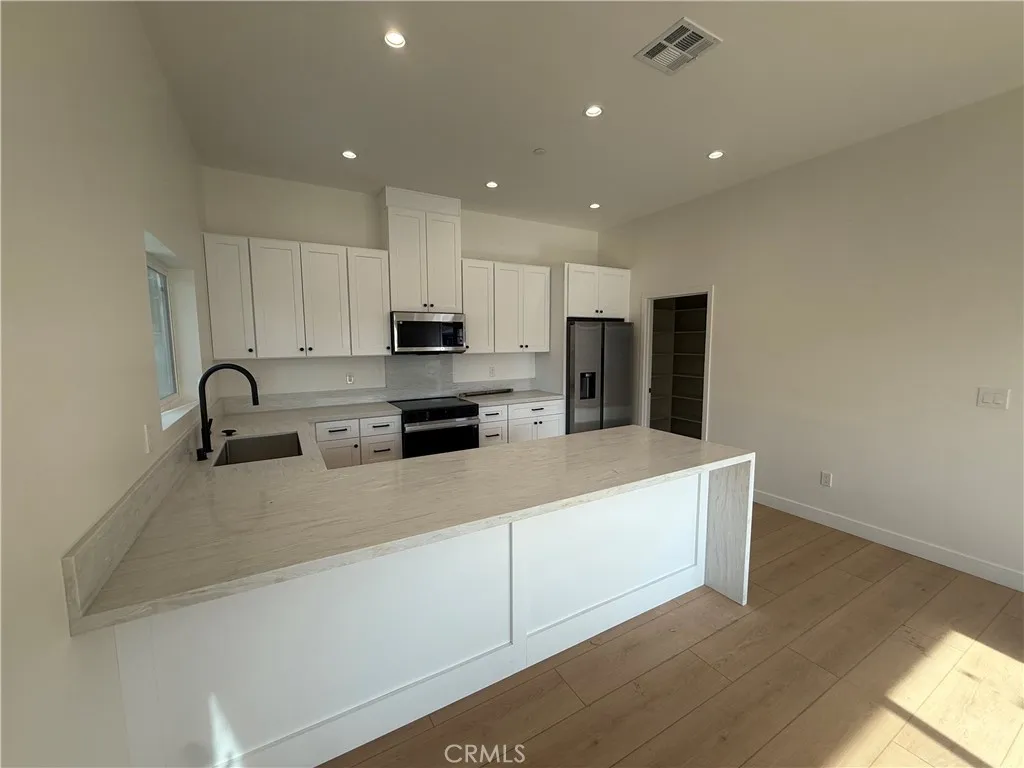 Additional image 6 of 13507 Cantara Street, Panorama City, CA 91402