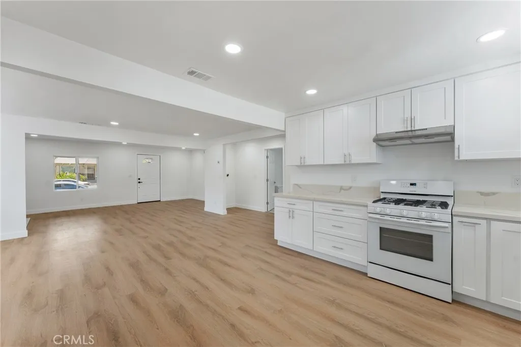 Additional image 16 of 2105 Genevieve St, San Bernardino, CA 92405