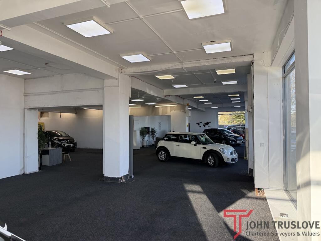 Additional image 4 of Unit 1 Lion Garage, Portway Trading Estate, Alcester Road, Portway, Birmingham, B48 7JA