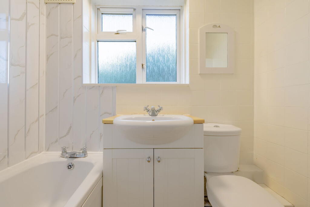 Additional image 16 of Shenstone Flats, Kent Road, Halesowen, B62 8PF