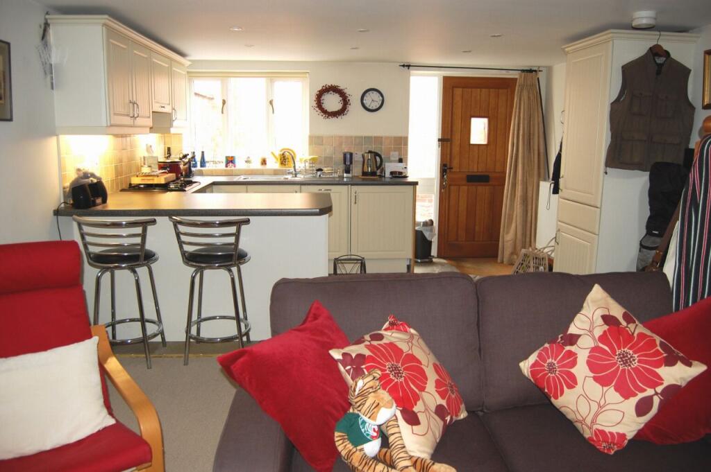 Additional image 3 of Market Cottages Market Place  Alcester