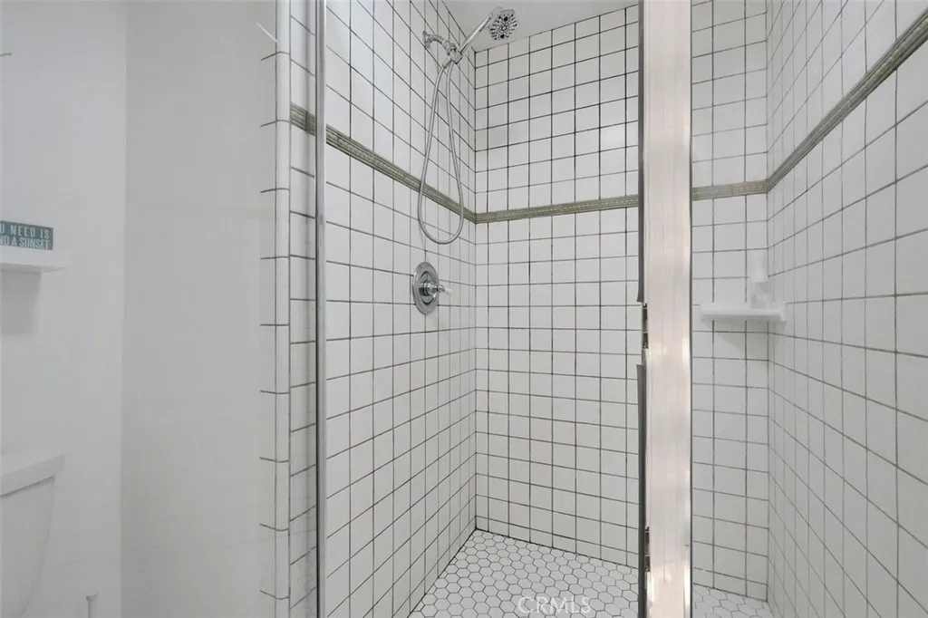 Additional image 28 of 225 33rd, Hermosa Beach, CA 90254