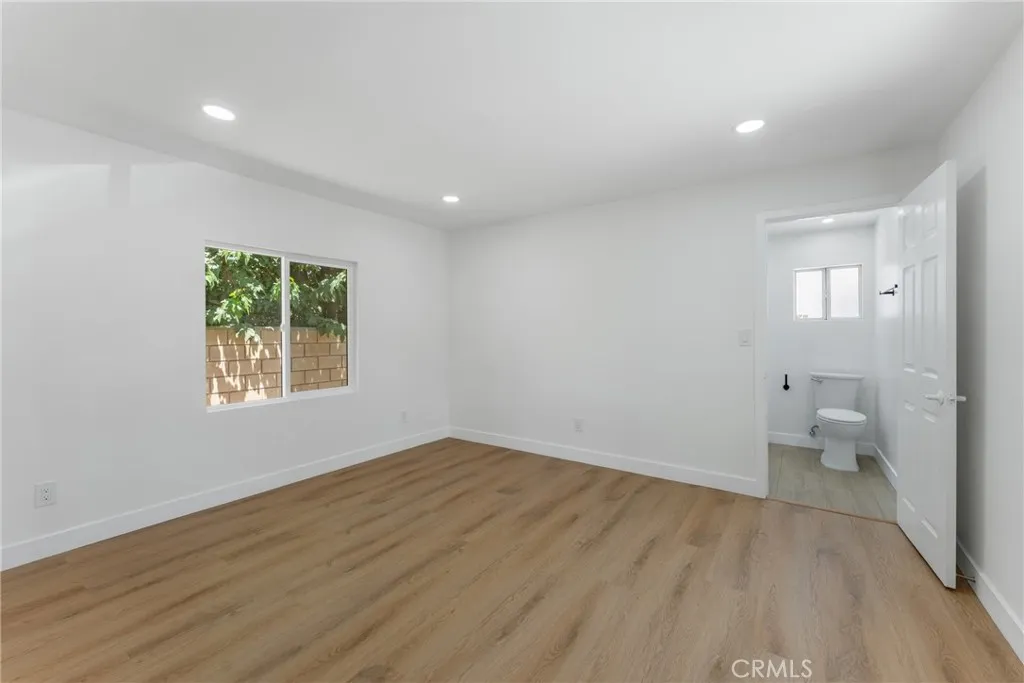 Additional image 18 of 2105 Genevieve St, San Bernardino, CA 92405