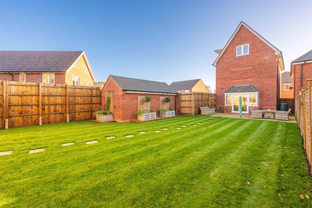 Additional image 17 of Mayors Drive, Alcester