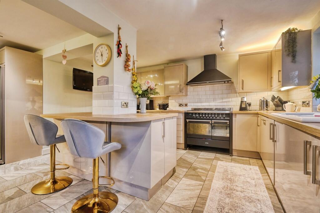 Additional image 10 of Overton Drive, Water Orton, Birmingham