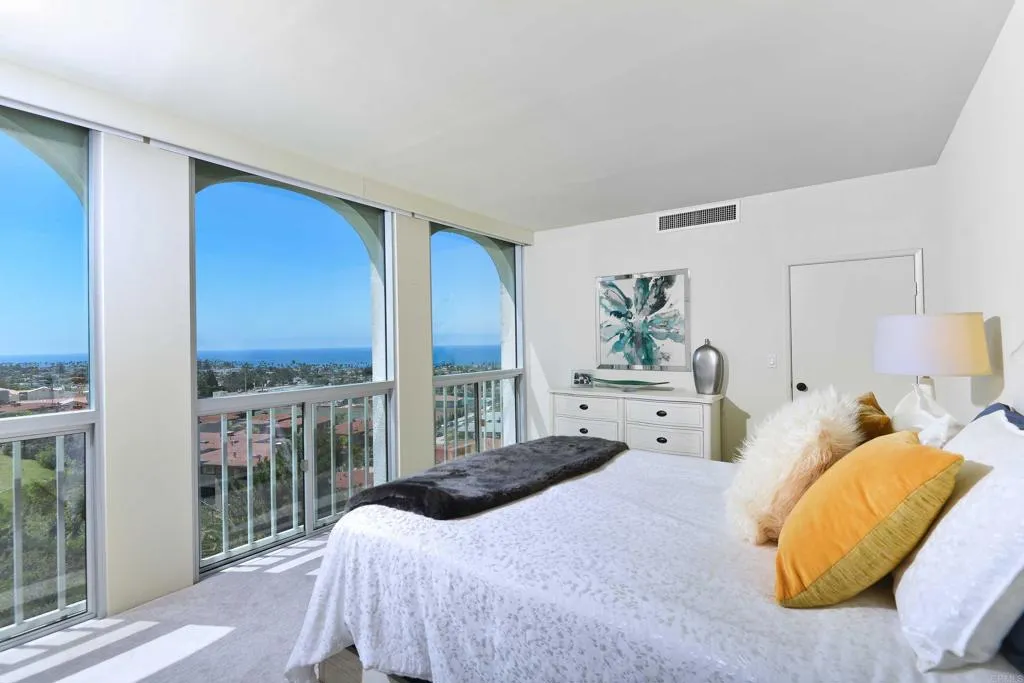 Additional image 28 of 1001 Genter St Unit 6j, La Jolla, CA 92037