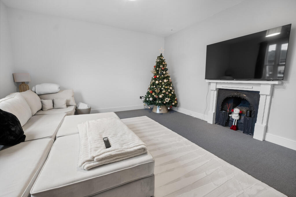 Additional image 8 of Flat 2, 47 Birmingham Road, Bromsgrove B61 0DR