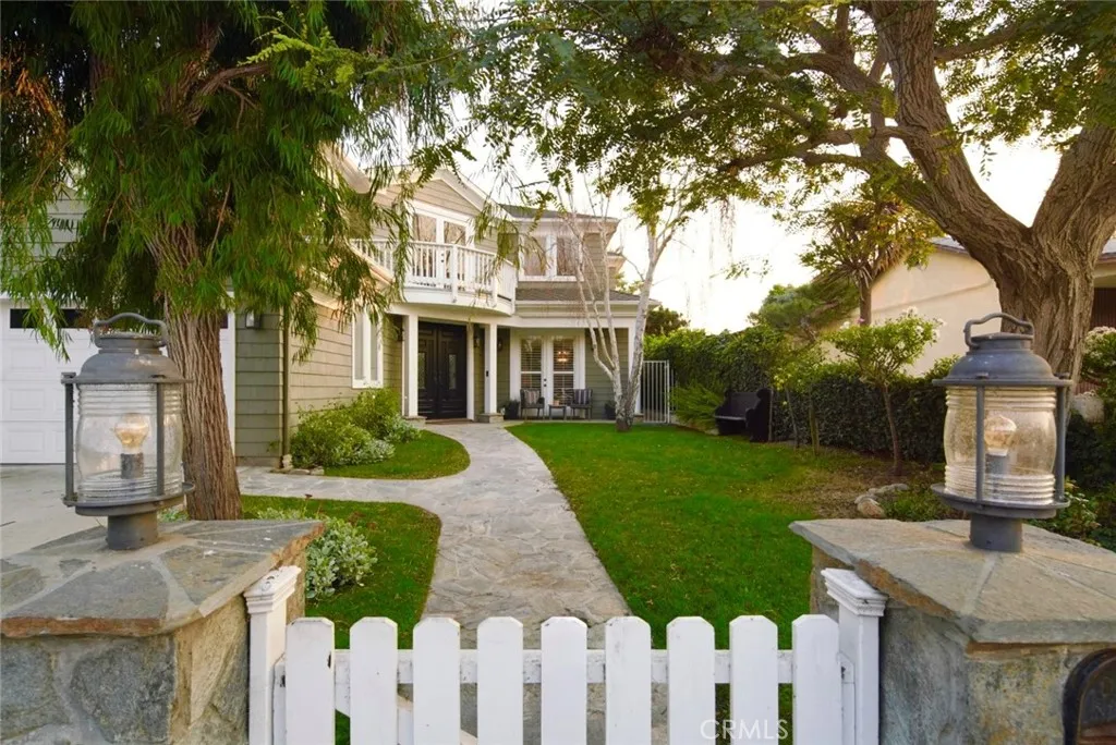 Additional image 2 of 1534 3rd Street, Manhattan Beach, CA 90266