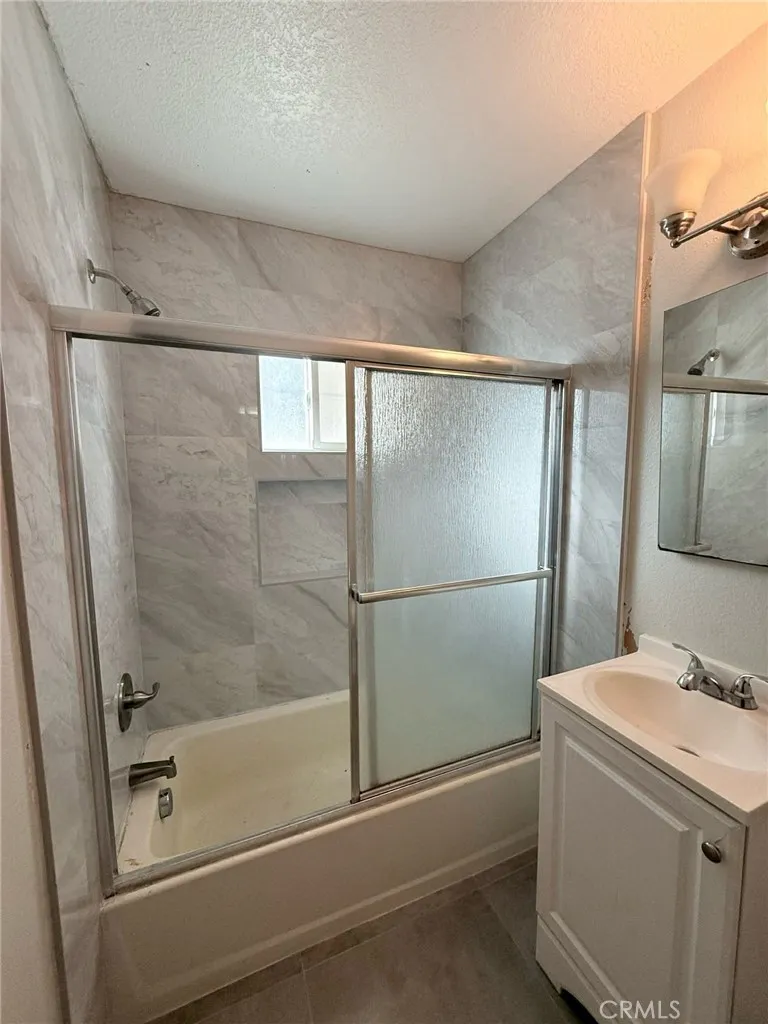 Additional image 28 of 924 W Chestnut Unit 1/2, Santa Ana, CA 92703