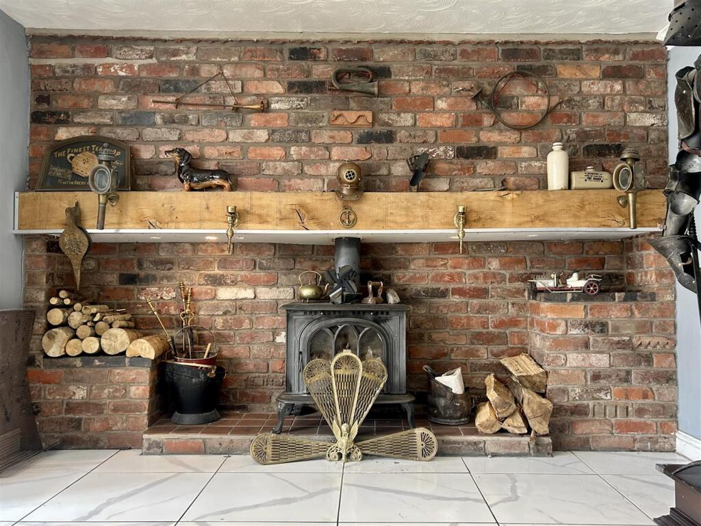 Additional image 16 of Halesowen Road, Cradley Heath