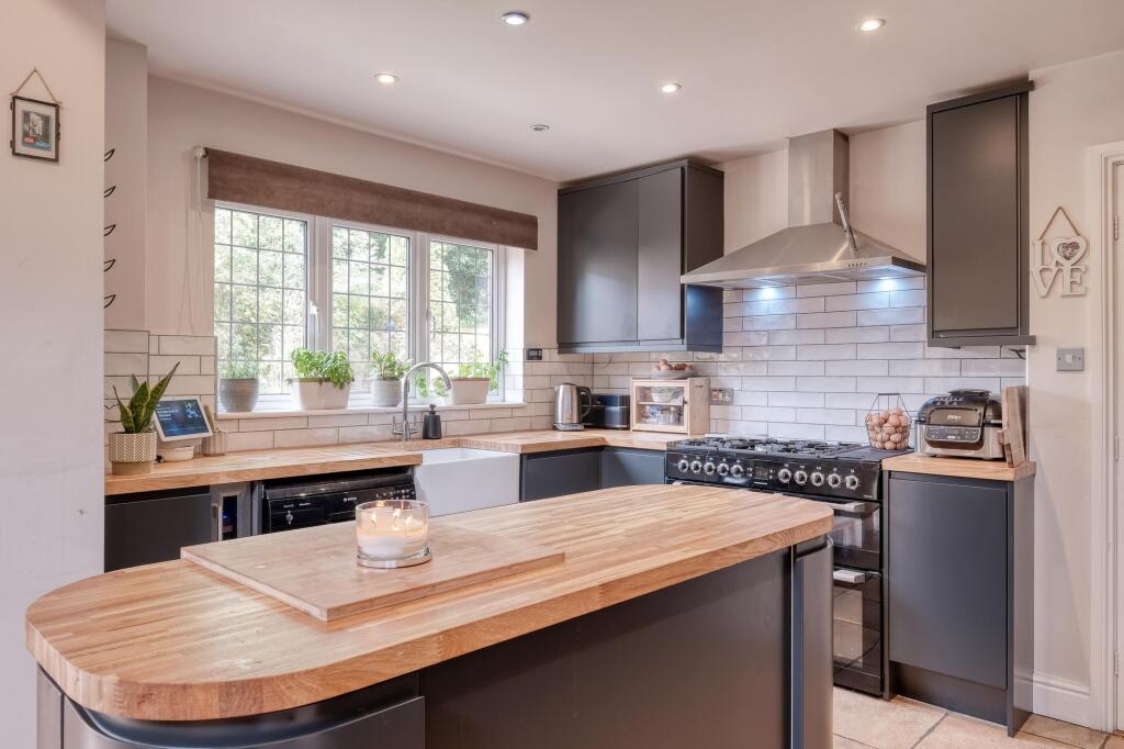 Additional image 25 of The Badgers, Barnt Green, B45