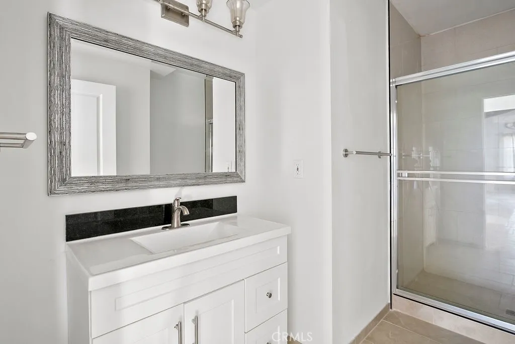 Additional image 19 of 2370 Pine Ave Unit A, Long Beach, CA 90806