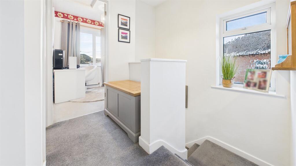 Additional image 26 of Cherry Orchard Avenue, Halesowen