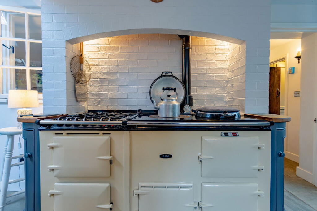 Additional image 8 of Rune Cottage, High Street, Bidford-on-Avon B50 4AF