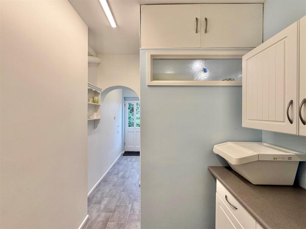 Additional image 23 of Manor Abbey Road, Halesowen