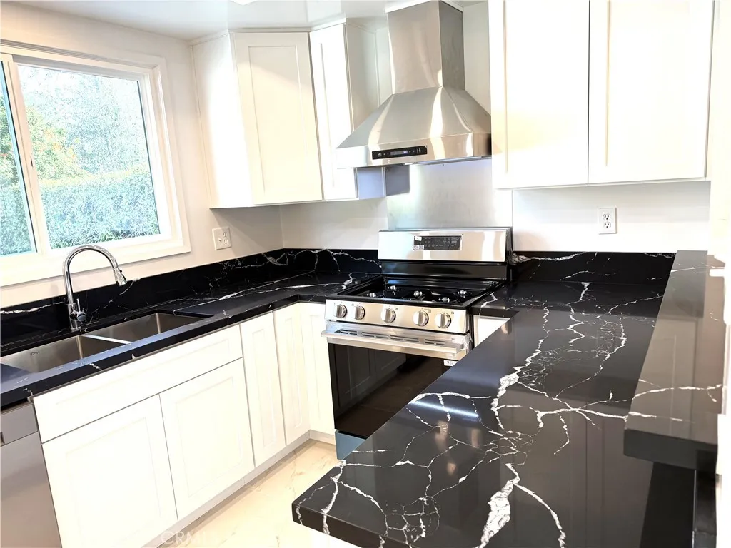 Additional image 4 of 3650 Hackett Avenue, Long Beach, CA 90808