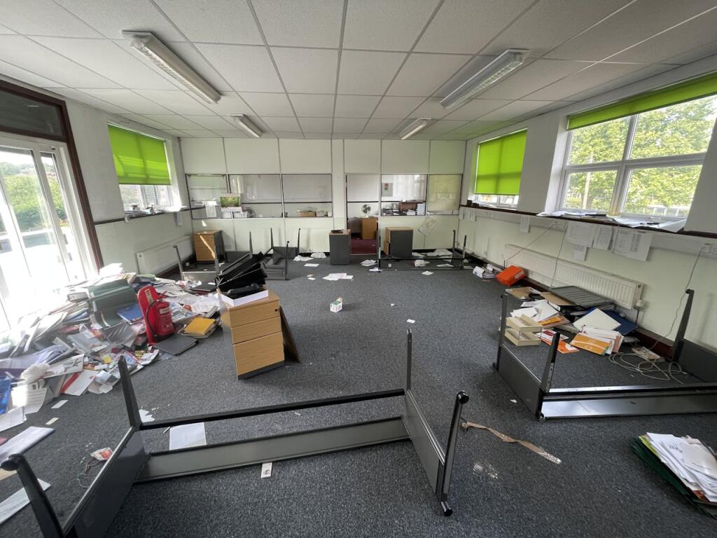 Additional image 4 of 1730-1732 Bristol Road South, Birmingham, B45 9QB