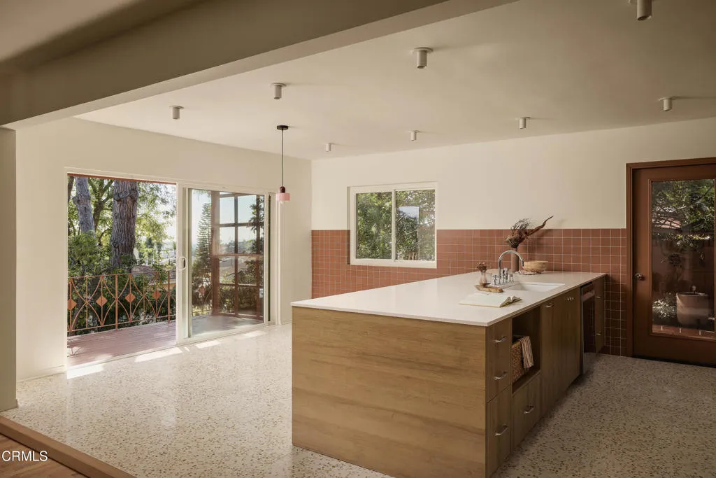 Additional image 5 of 6002 Springvale Drive, Los Angeles, CA 90042