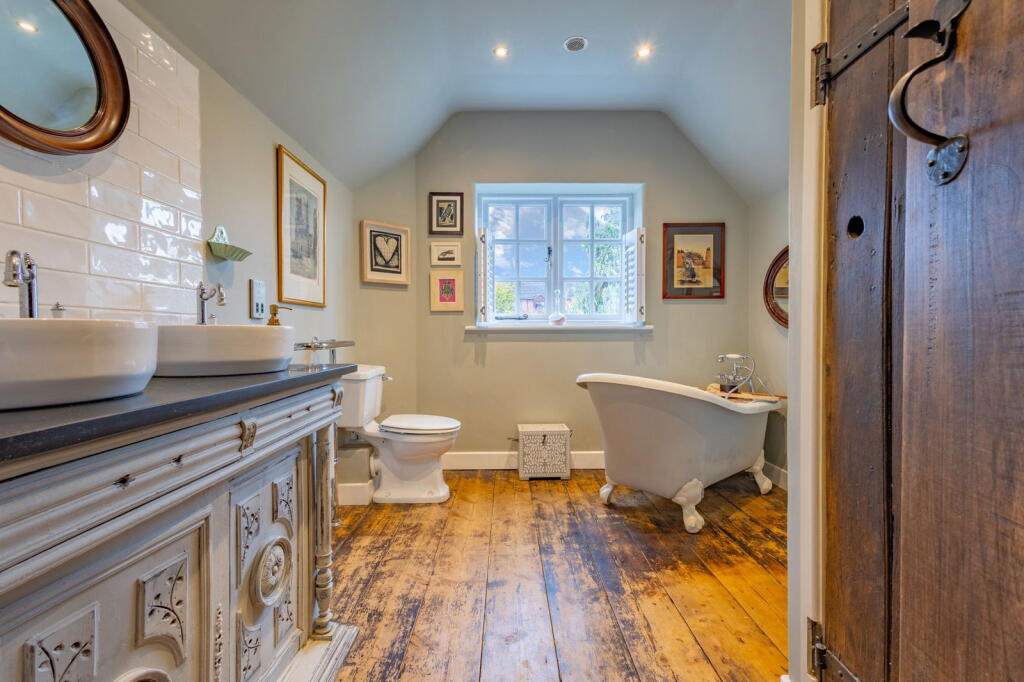 Additional image 26 of Rune Cottage, High Street, Bidford-on-Avon B50 4AF