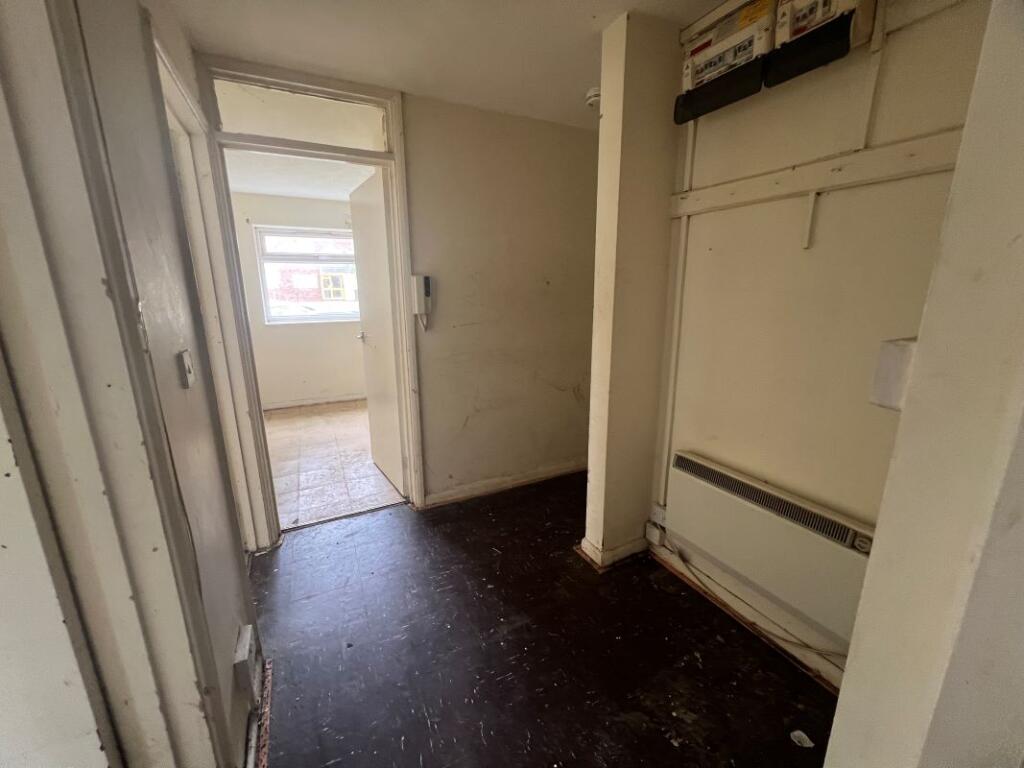Additional image 7 of Flat 3, 11 Clent Way, Quinton, Birmingham, B32 4NN