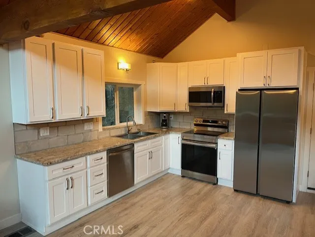 Additional image 28 of 601 Sunderland Court, Lake Arrowhead, CA 92352