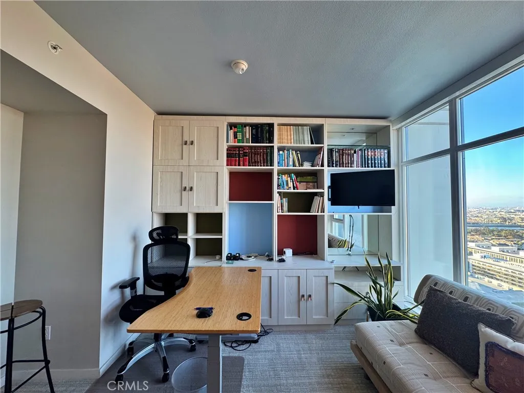 Additional image 35 of 400 W Ocean Blvd, Long Beach, CA 90802