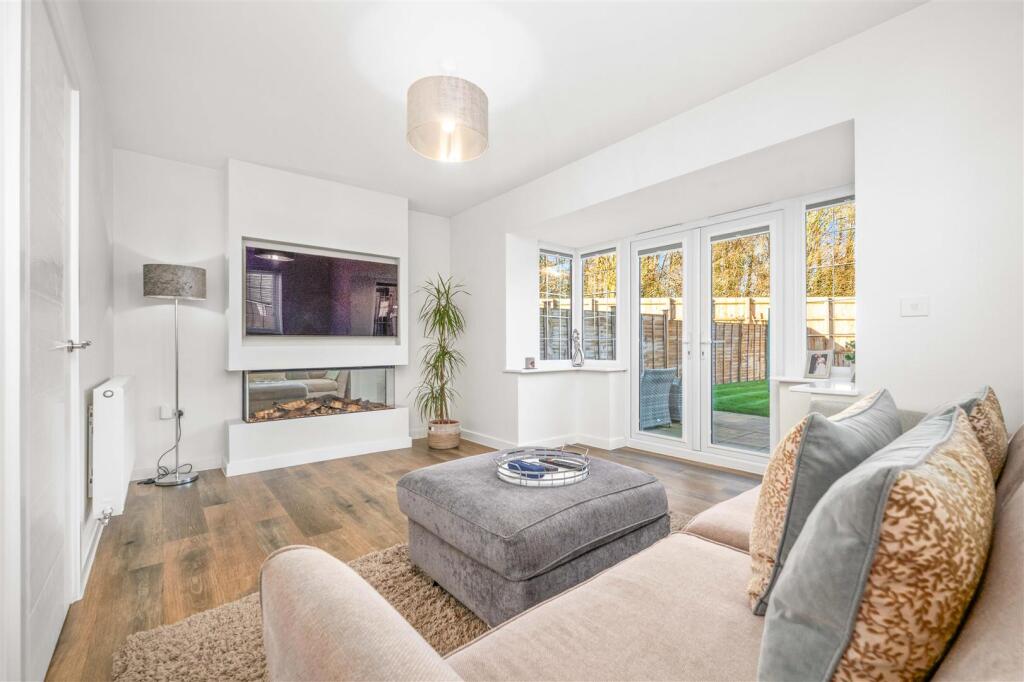 Additional image 7 of Mayors Drive, Alcester