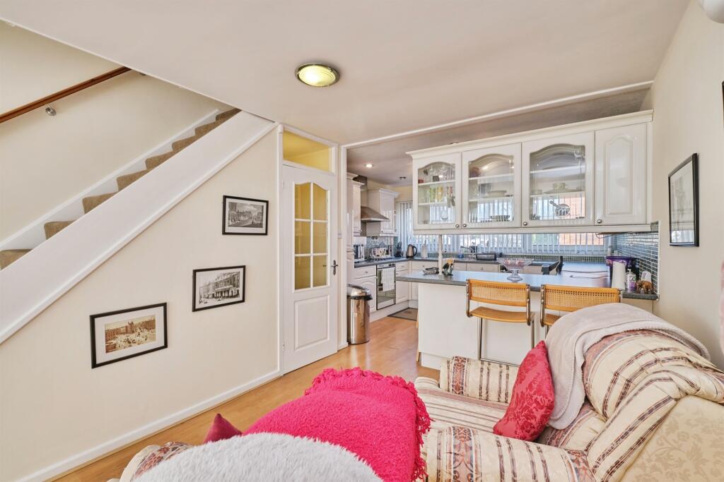 Additional image 4 of Meadowside Close, Great Barr, Birmingham