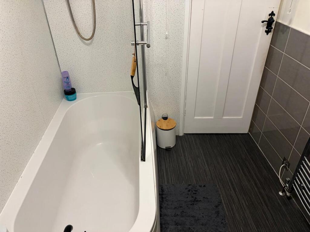 Additional image 14 of Willowsbrook Road, Halesowen