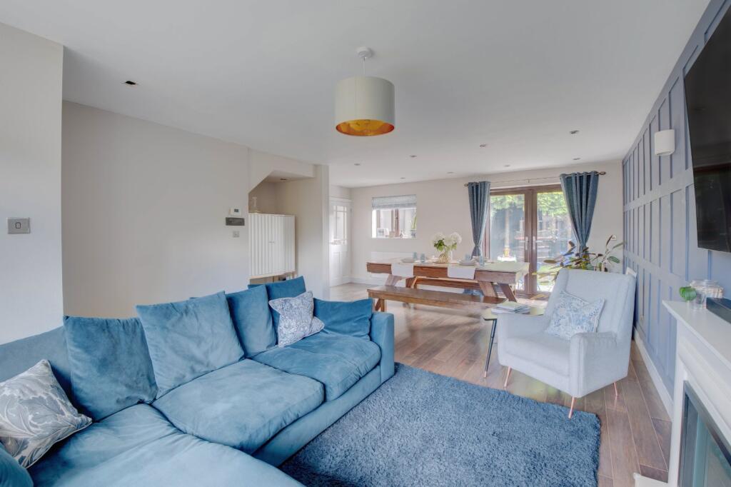 Additional image 16 of Avon Close, Bromsgrove, Worcestershire, B60