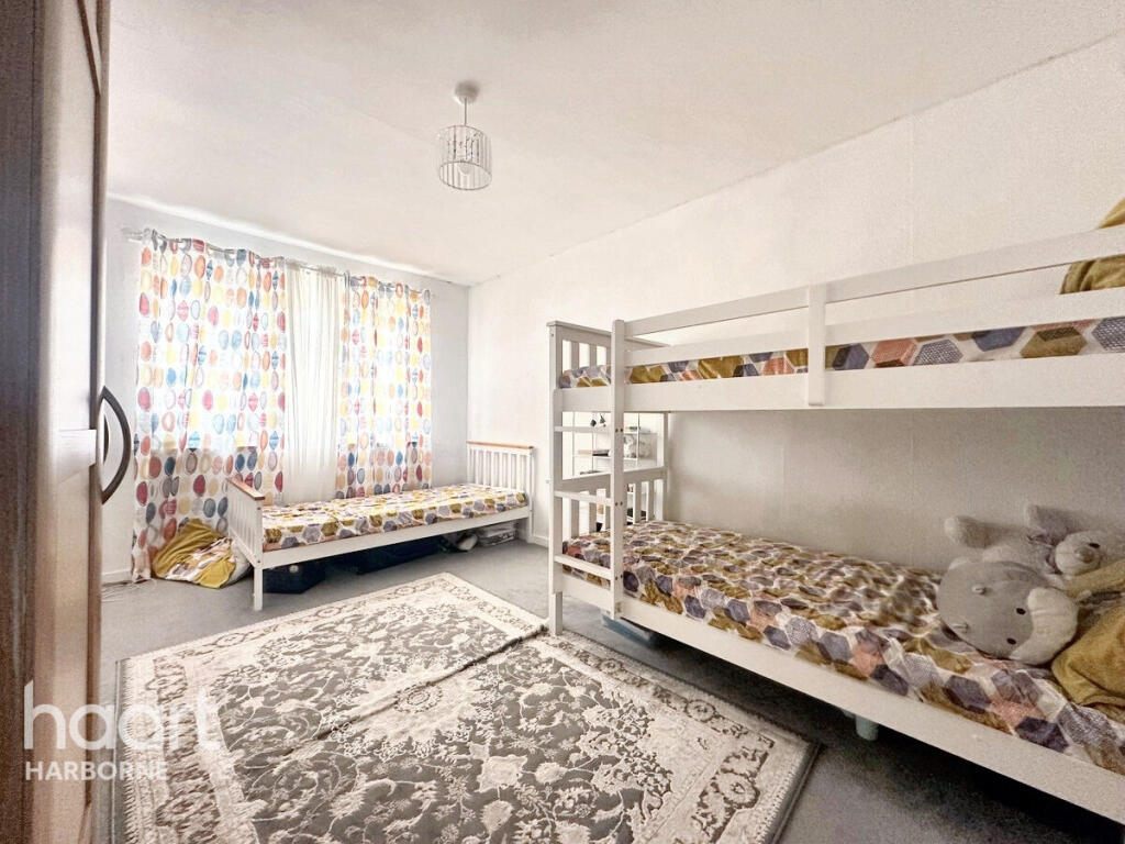 Additional image 8 of Tarrant Grove, Quinton