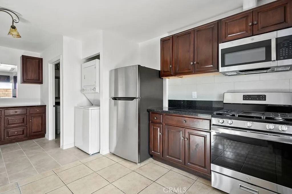 Additional image 18 of 2370 Pine Ave Unit A, Long Beach, CA 90806