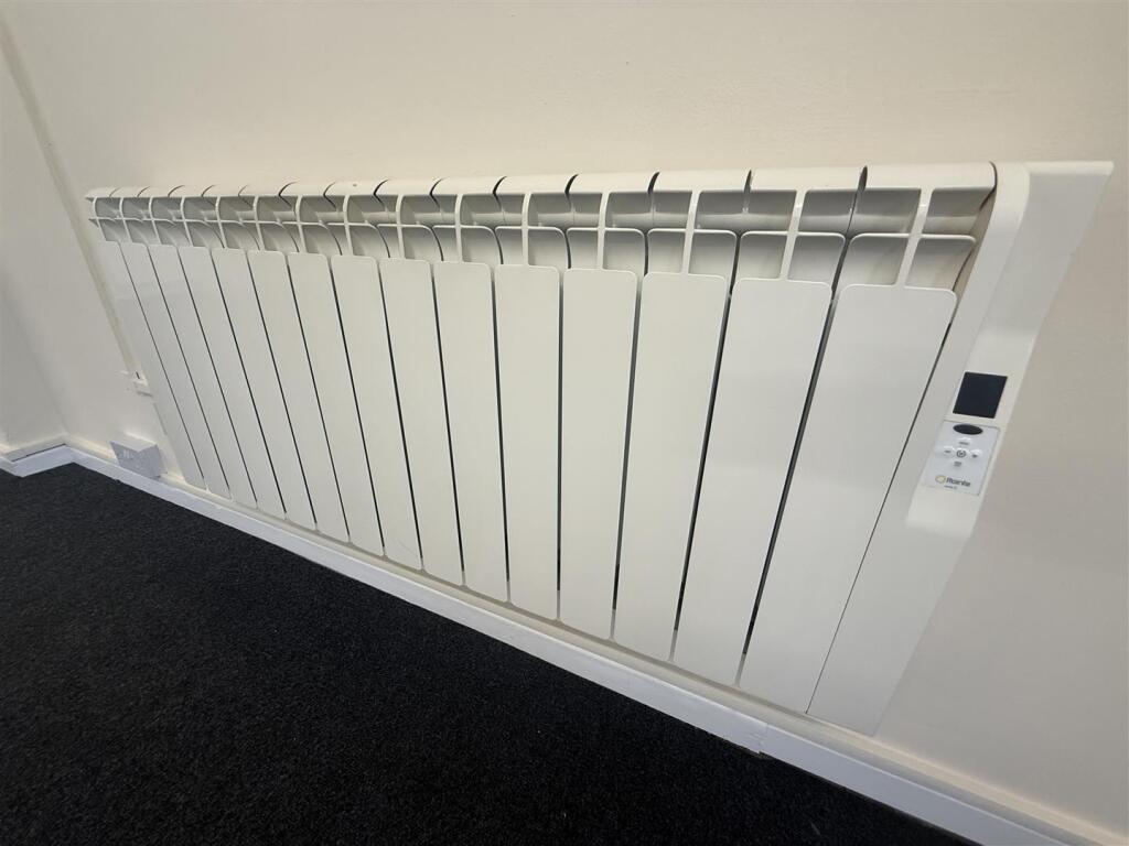 Additional image 13 of Corngreaves, 76 Graingers Lane, Cradley Heath