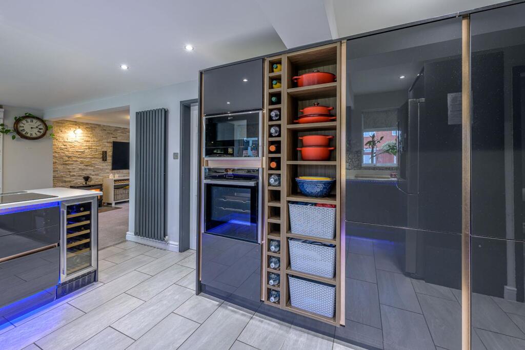 Additional image 16 of Radbourne Drive, Halesowen, B63 2YD