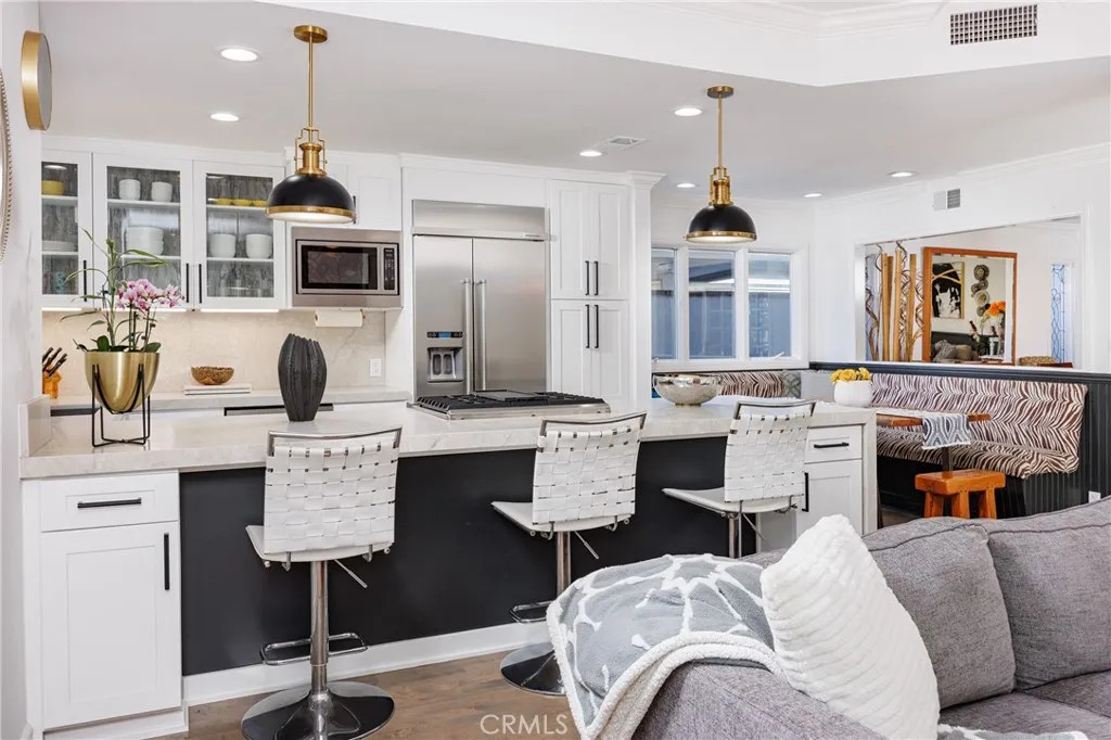 Additional image 43 of 111 Via Undine, Newport Beach, CA 92663