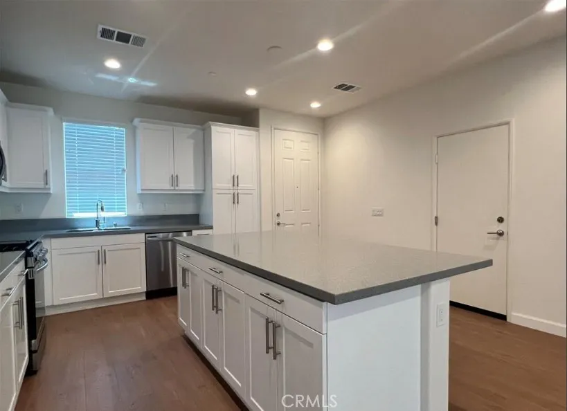 Additional image 18 of 130 Grove Court, Perris, CA 92571