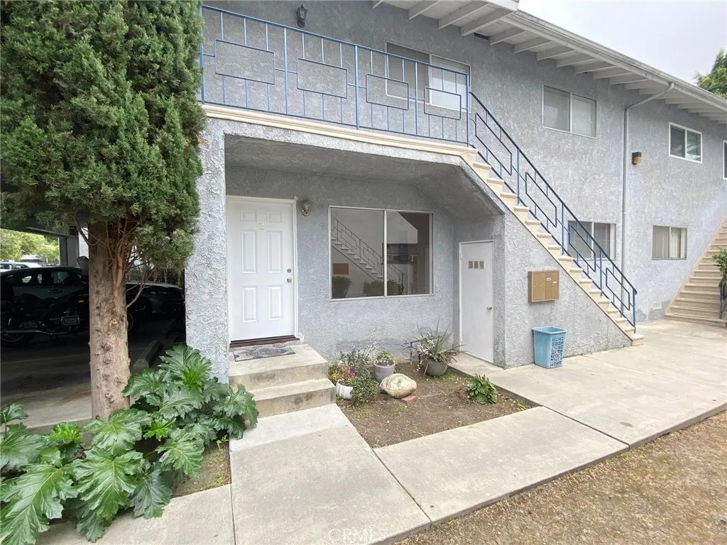 Additional image 2 of 4237 Dixie Canyon Avenue Unit 2, Sherman Oaks, CA 91423