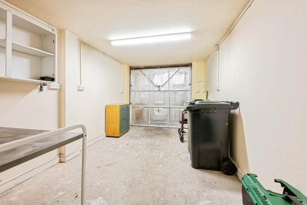 Additional image 11 of Woodman Close, Halesowen, West Midlands, B63