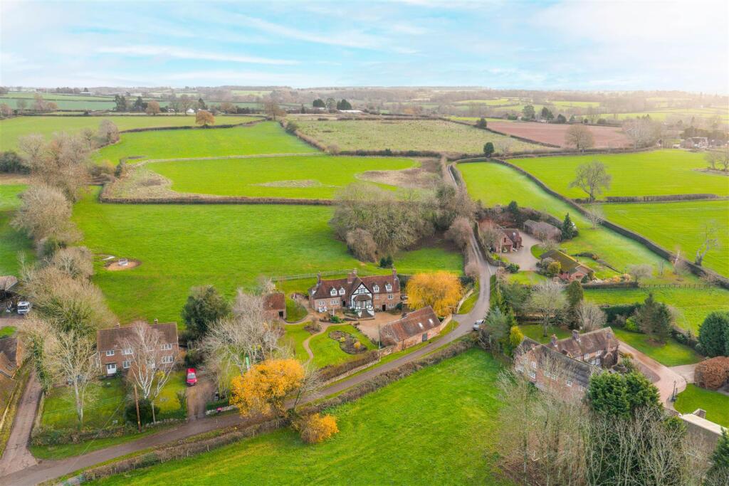 Additional image 38 of Botts Green, Over Whitacre - Grade II Listed