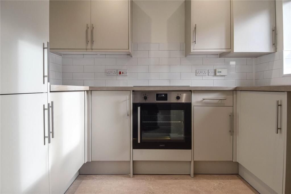 Additional image 6 of Cygnet Close, Alvechurch, Birmingham, Worcestershire, B48