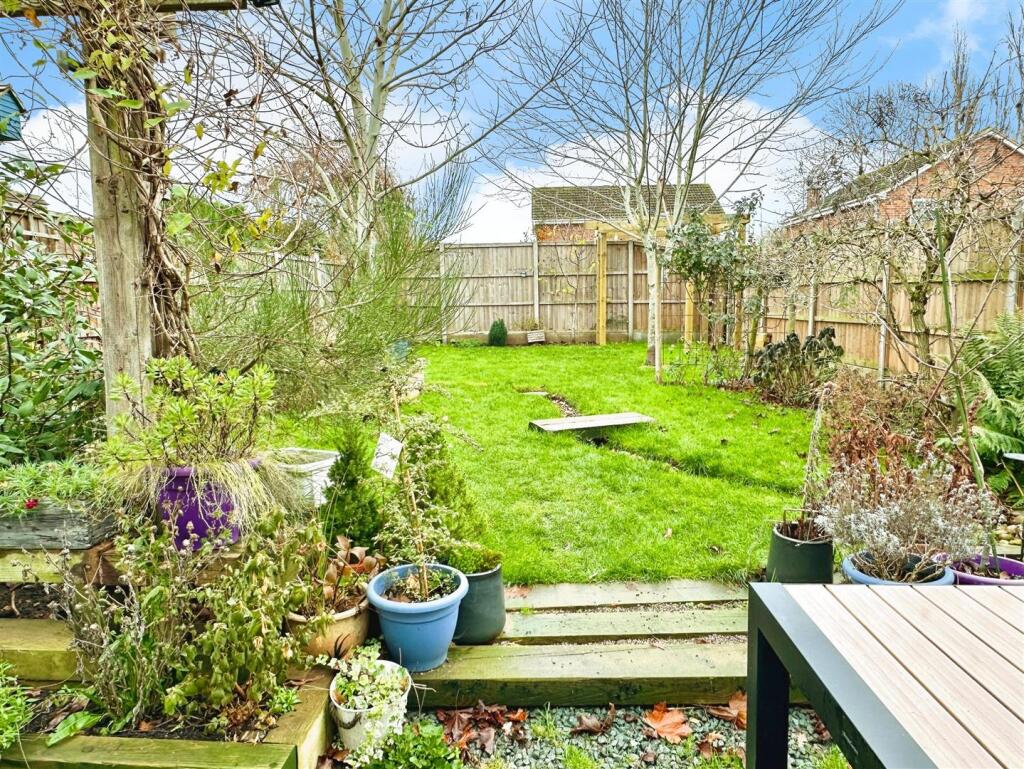 Additional image 22 of Weatheroak Road, Alcester