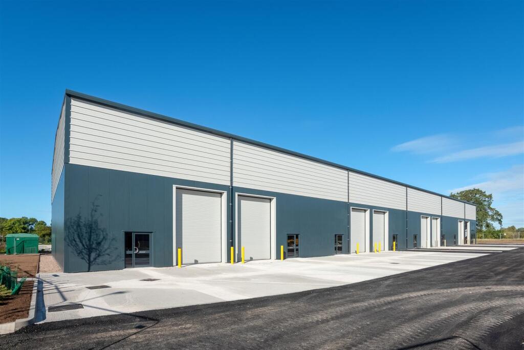 Additional image 6 of Oak Tree Court, Arden Forest Way, Alcester B49 6GT