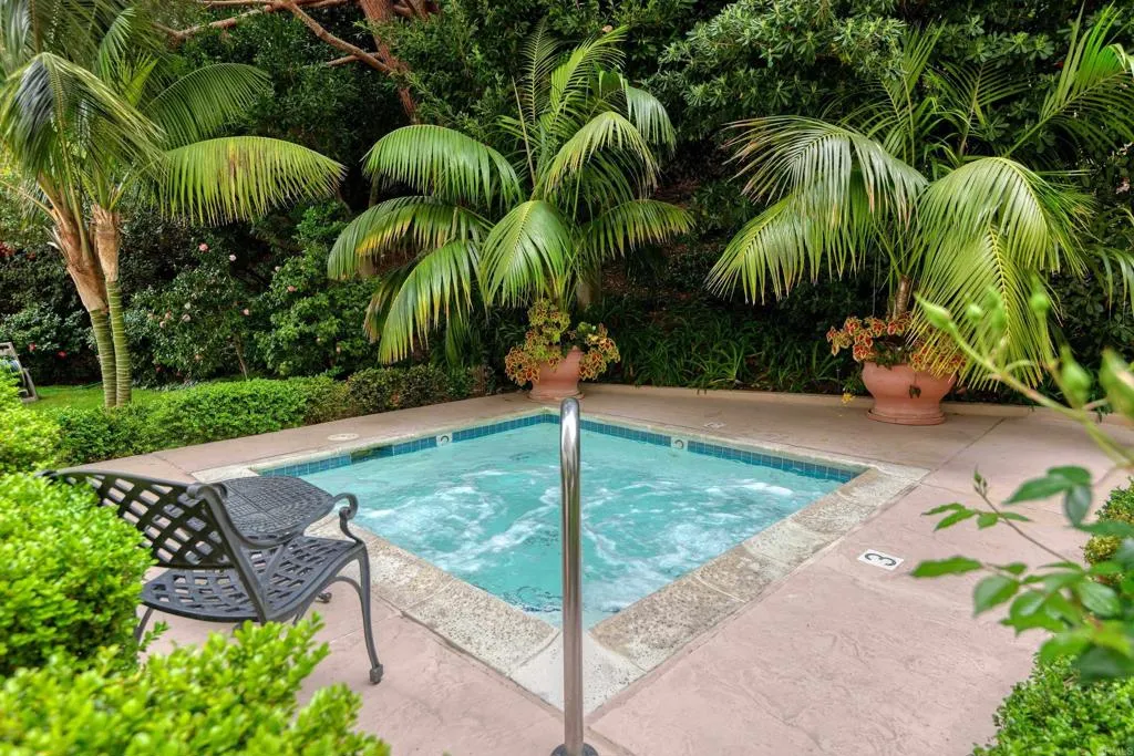 Additional image 29 of 1001 Genter St Unit 6j, La Jolla, CA 92037