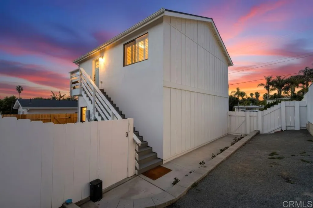 Additional image 3 of 3522 Adams Street, Carlsbad, CA 92008