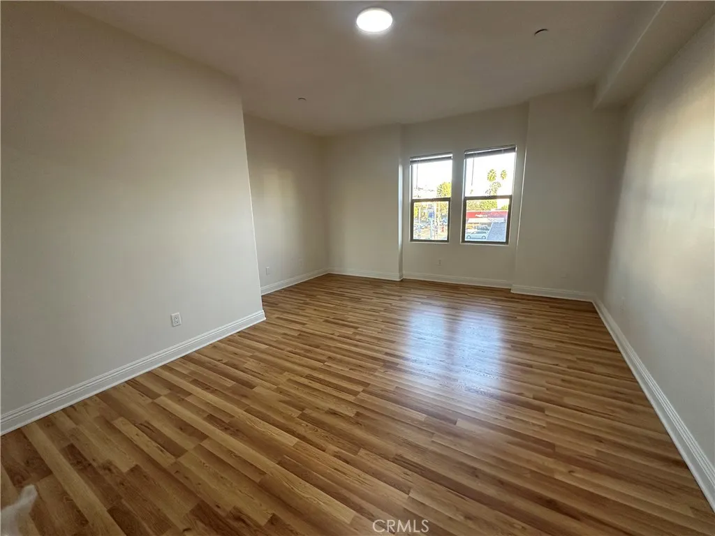 Additional image 12 of 12916 Moorpark Street Unit 201, Studio City, CA 91406