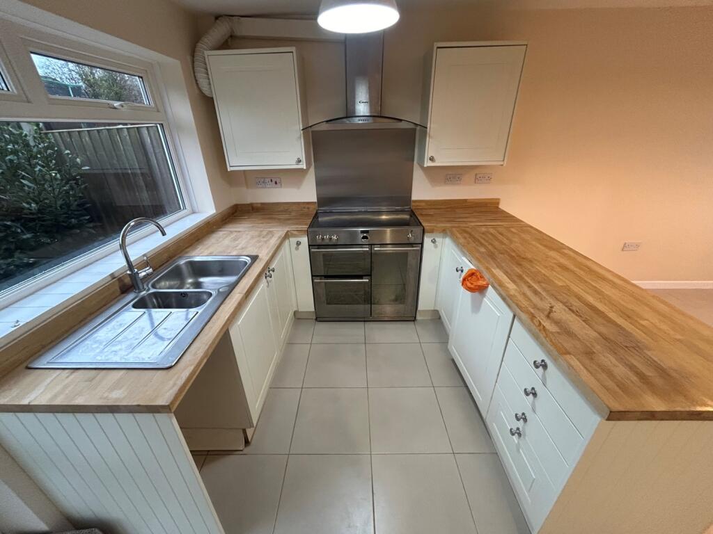 Additional image 2 of Bournes Crescent, Halesowen, West Midlands, B63