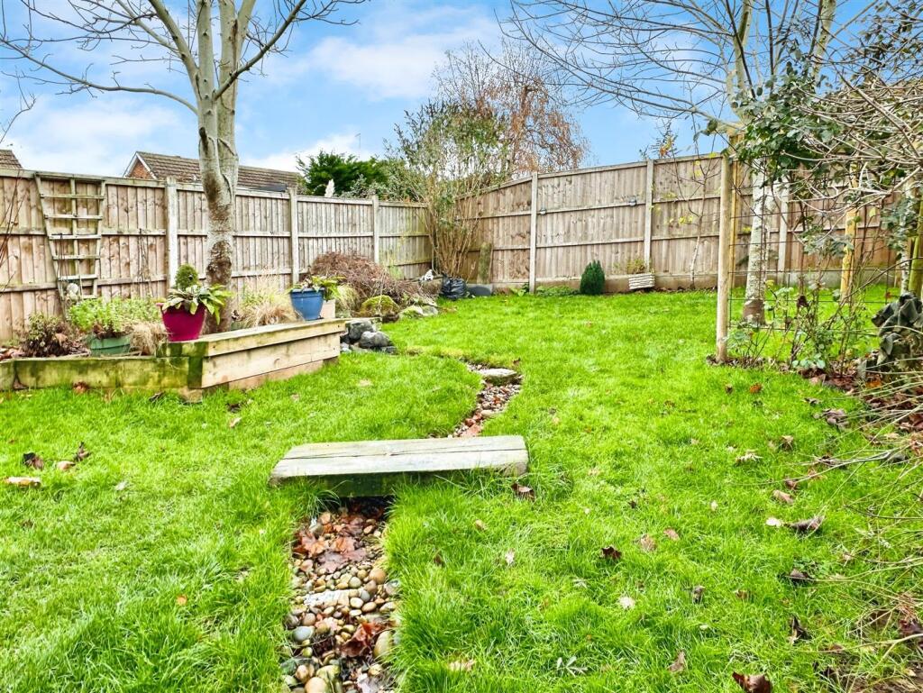 Additional image 21 of Weatheroak Road, Alcester