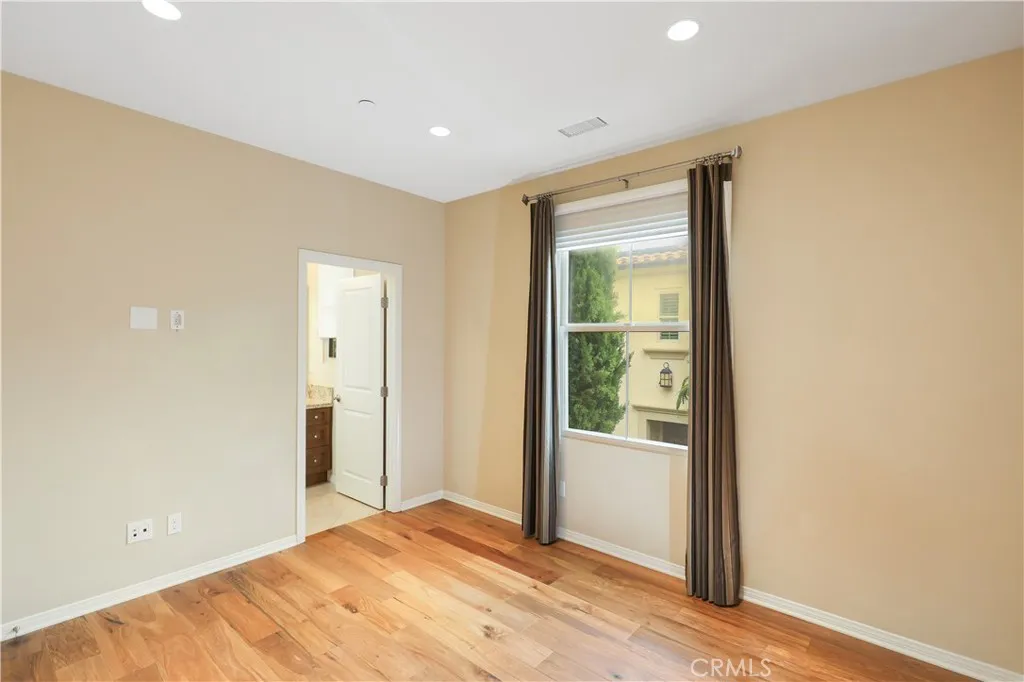 Additional image 70 of 220 Kempton, Irvine, CA 92620